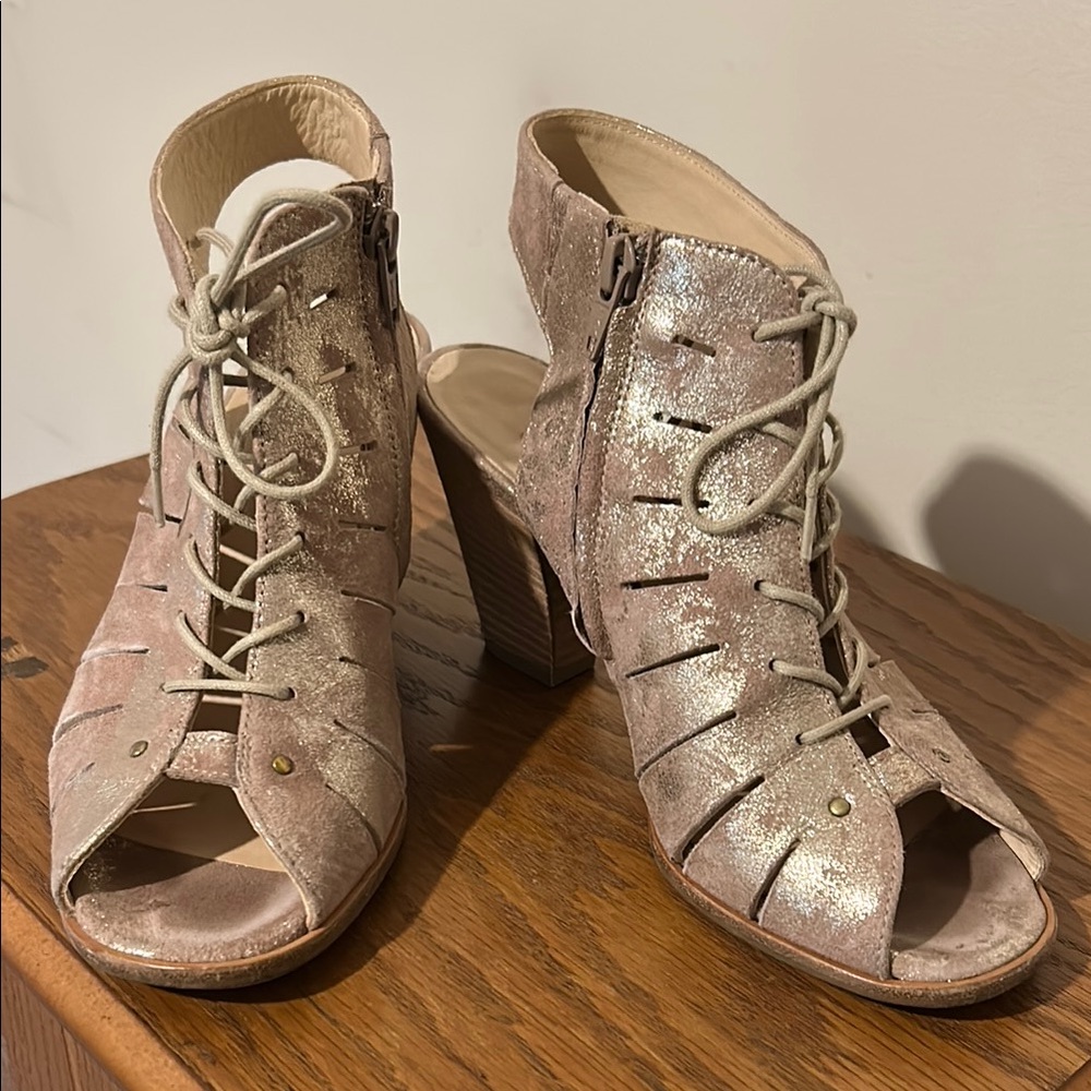 Paul Green Laced Heals